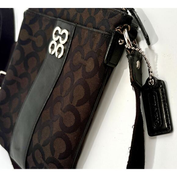 COACH Madison OP Art Signature Logo Black Silver Crossbody Bag Purse - Picture 11 of 12